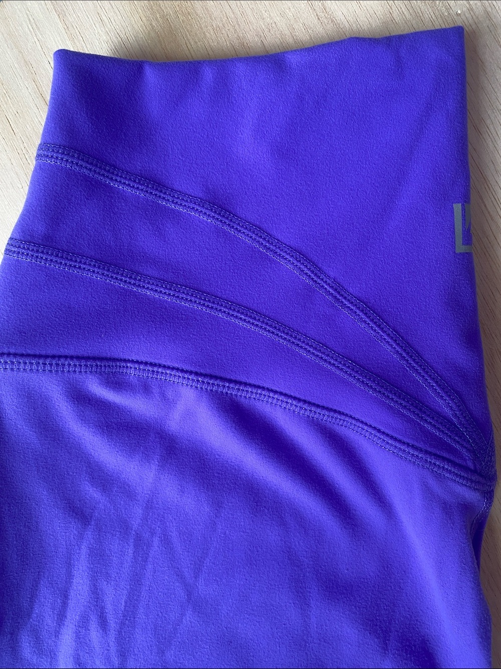 BUFFBUNNY Legacy Leggings - Picture 4 of 8
